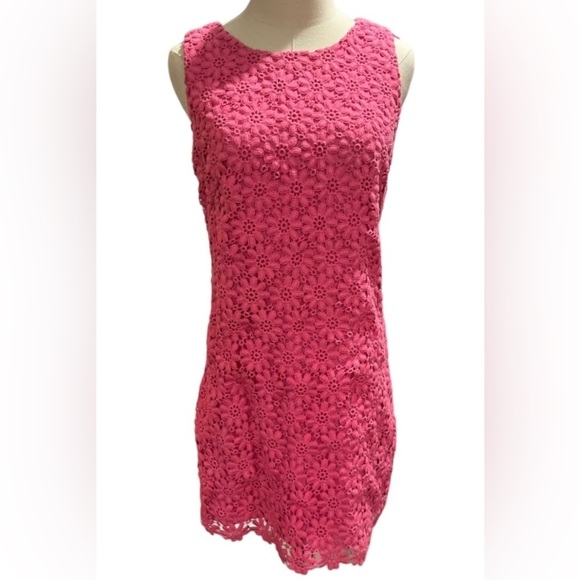 Lilly Pulitzer Dresses & Skirts - Lilly Pulitzer Lela Shift Crotchet Lace Cotton Lined Dress in Hotty Pink Sz 6